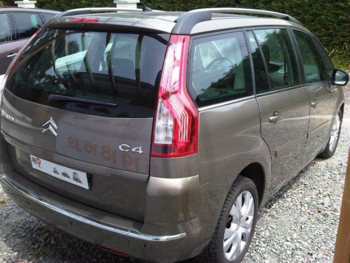 Citroen C4 Grand Picasso Millenium BMP6 HDi 110 FAP 7 places Airdream      Diesel GRIS NOCCIOLA - 17