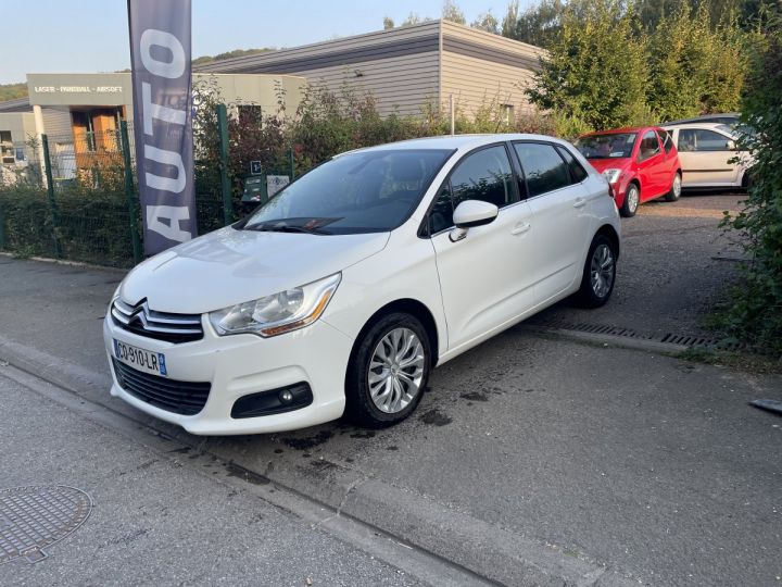 Citroen C4 II 1.6 HDi 90 1560cm3 92cv Blanc Laqué - 1