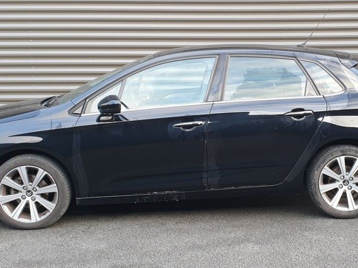 Citroen C4 ii phase 2 1.6 bluehdi 120 shine eat6 . bva Noir Occasion - 3