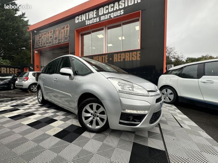 Citroen C4 Picasso 1.6 HDI 110CH FAP CONFORT Gris - 1