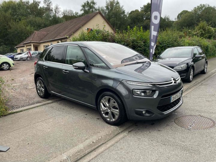 Citroen C4 Picasso II 1.6 HDi / BlueHDi 115 1560cm3 115cv Gris Laqué - 3