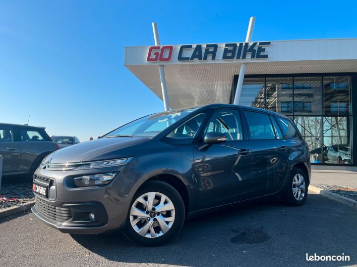 Citroen C4 Picasso SpaceTourer Grand HDI 130 7 places GPS Toit pano 319-mois Occasion