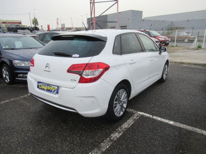 Citroen C4 VTi 120 Exclusive Blanc - 6