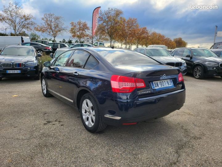 Citroen C5 1.6 hdi 110 ch fap confort Bleu - 4