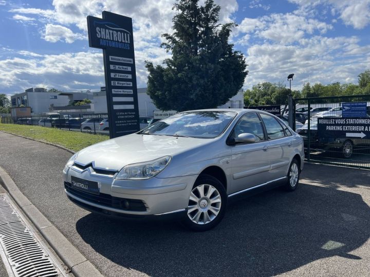 Citroen C5 Citroën 2.0 HDi 136ch Exclusive BoîteAuto GPS Attelage Carnet a Jour GRIS CLAIR - 1