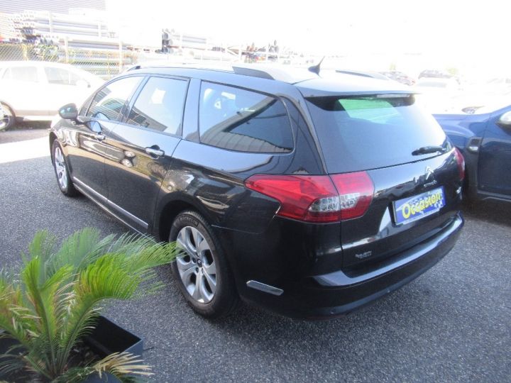 Citroen C5 TOURER HDi 140 Confort Noir - 6