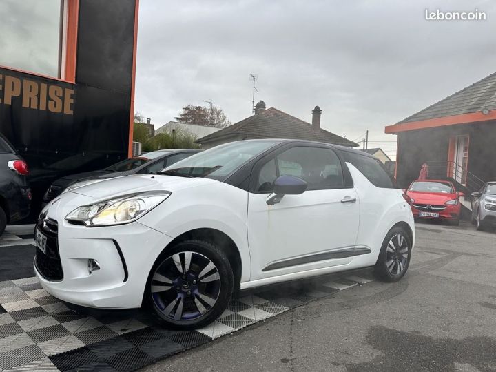 Citroen DS3 1.6 E-HDI90 (92) AIRDREAM SO CHIC 5CV Violet - 2