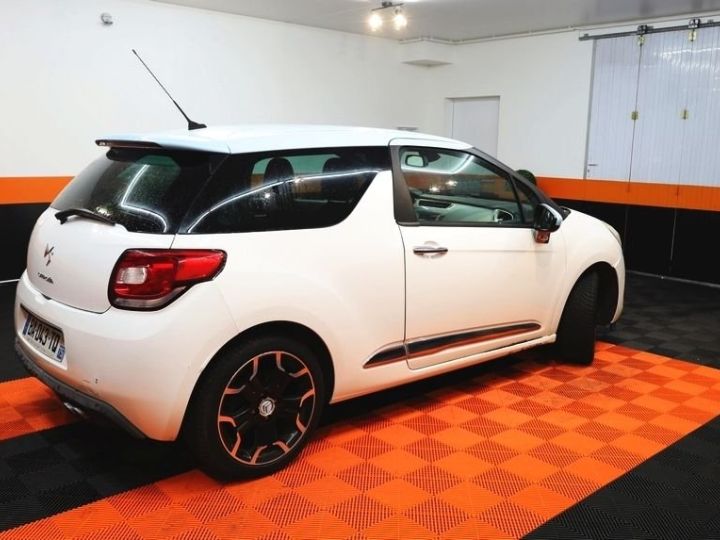 Citroen DS3 1.6 THP 150CH SPORT CHIC Blanc - 2