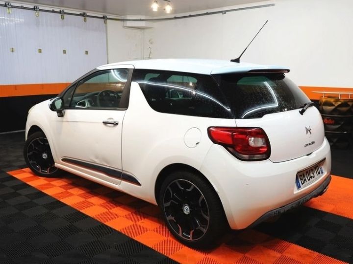 Citroen DS3 1.6 THP 150CH SPORT CHIC Blanc - 3