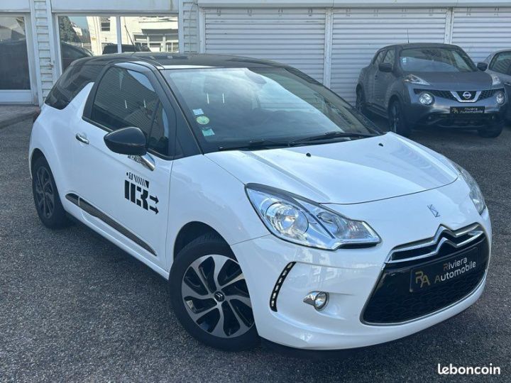 Citroen DS3 Citroën 1.6 E-HDI 90 Cv So Chic Jantes Aluminium-Climatisation Automatique-Bluetooth Blanc - 2