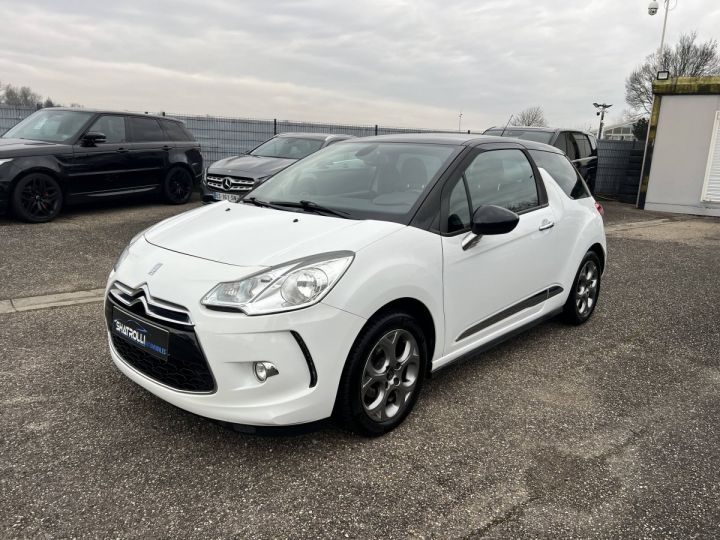 Citroen DS3 Citroën 1.6 VTi 120CH So Chic Clim Régulateur Entretien à Jour BLANC - 4