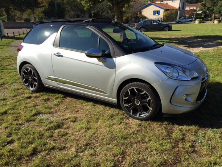 Citroen DS3 DS 3 CABRIOLET THP 155CV     Essence GRIS CLAIR - 1