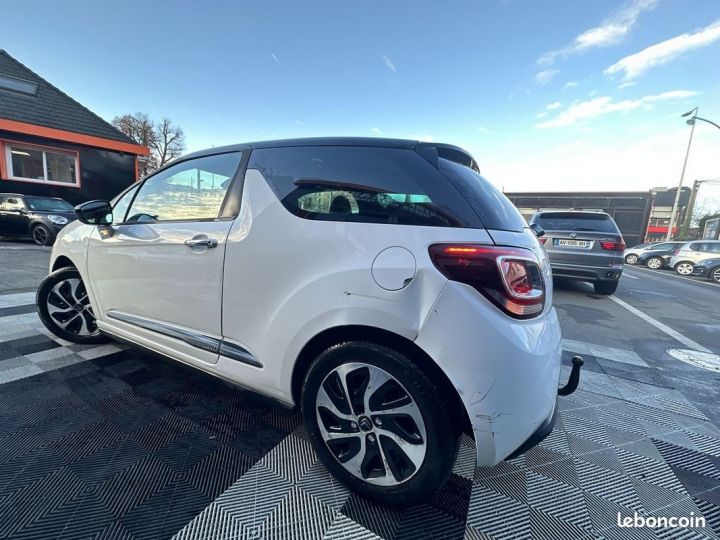 Citroen DS3 E-HDI 90CH SO CHIC Blanc - 2