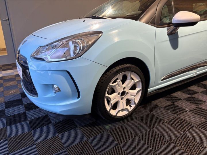 Citroen DS3 THP 155 Ultra Prestige BVM6 BLEU - 23