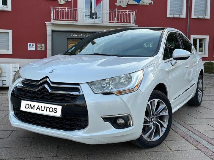 Citroen DS4 e-hdi airdream so chic 110ch Blanc - 1