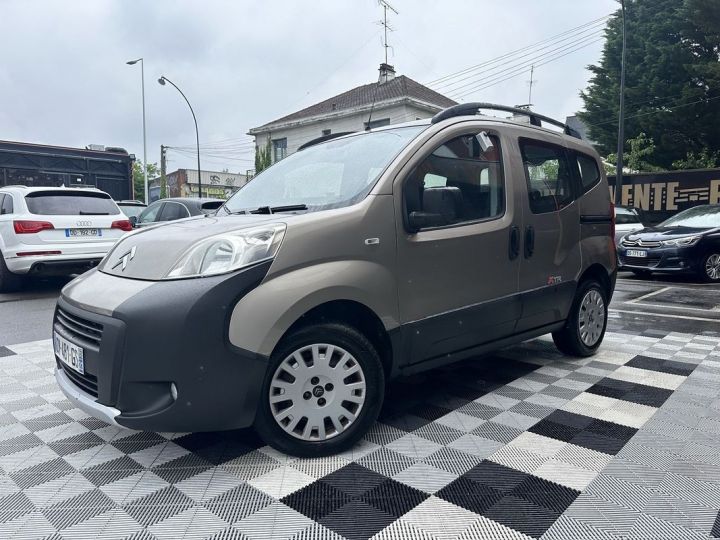 Citroen Nemo 1.3 HDI75 FAP XTR IV 5P Marron - 1