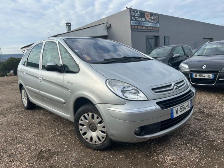 Citroen Xsara Picasso 1.6 HDI 90 CONFORT Gris - 1