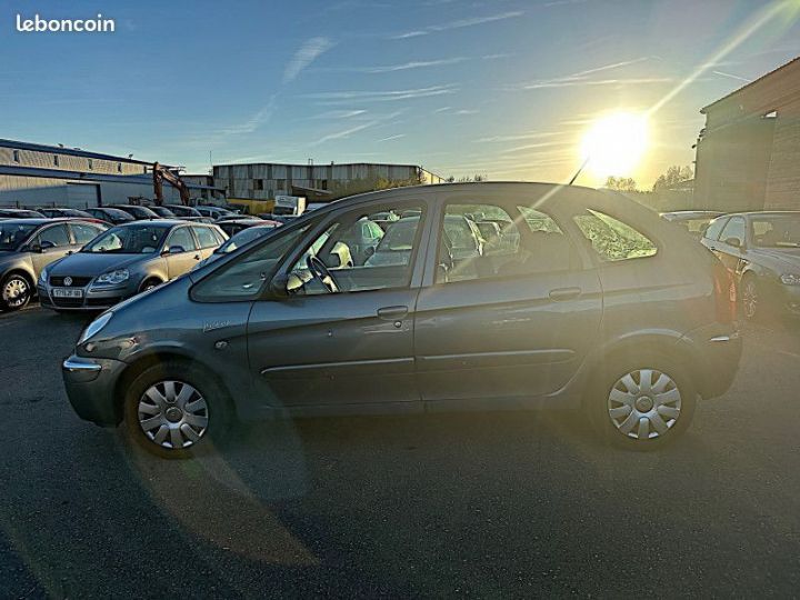 Citroen Xsara Picasso 1.6 HDI110 FAP  - 8