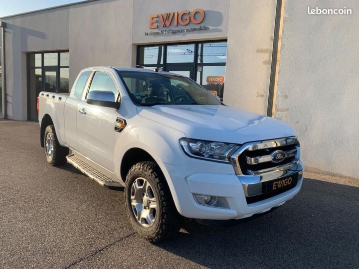 Commercial car Ford Ranger 4 x 4 SUPER CABINE 2.2 TDCI 160CH XLT 4X4 Blanc - 4