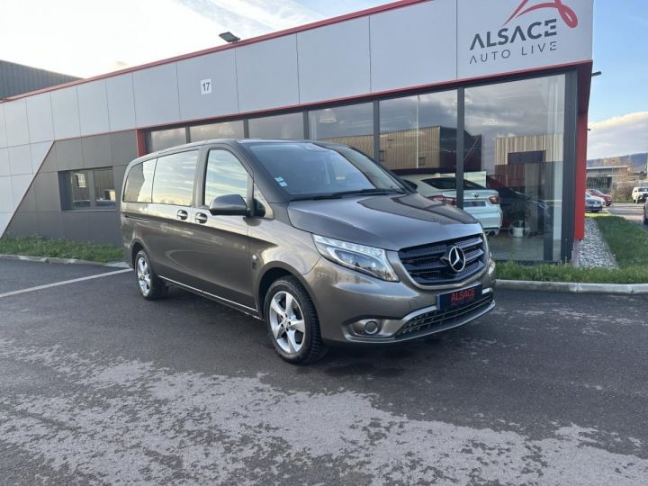 Commercial car Mercedes Vito 4 x 4 119 CDI Mixto Long 4X4 6 PLACES  BVA 7G-Tronic Plus - 31 900HT GRIS FONCE - 1