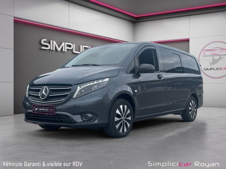 Commercial car Mercedes Vito 4 x 4 MIXTO 119 CDI LONG 190 ch BVA 9 G-tronic 4x4 Select 5 places GARANTIE 1 AN Gris - 4