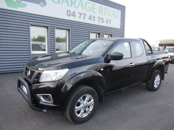 Commercial car Nissan Navara 4 x 4 PICK UP 2.3l DCI 160 ACENTA 4X4  - 1