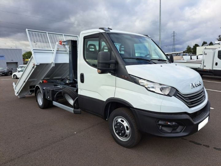 Commercial car Iveco Daily Back Dump/Tipper body 35C16 POLYBENNE 56000E HT Blanc - 1