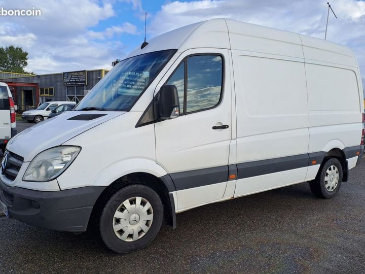 Commercial car Mercedes Sprinter Chassis cab II 906.135 319CDI 3.0 D Châssis cabine long 3.5T 190 cv BOITE AUTO Blanc - 1