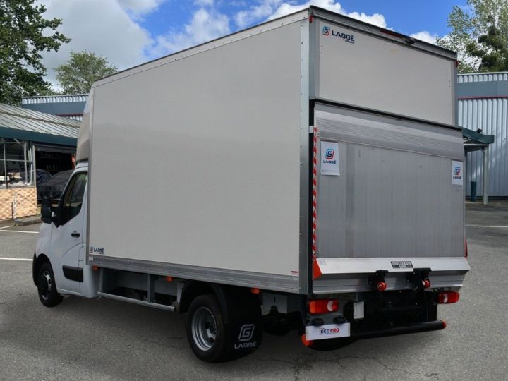 Commercial car Renault Master Chassis cab Renault Master 20m3 Confort Chassis Cabine L4 Hayon 3,5T Blue dCI 165 Euro VI propulsion Roues Jumelées - Leasing Blanc - 2