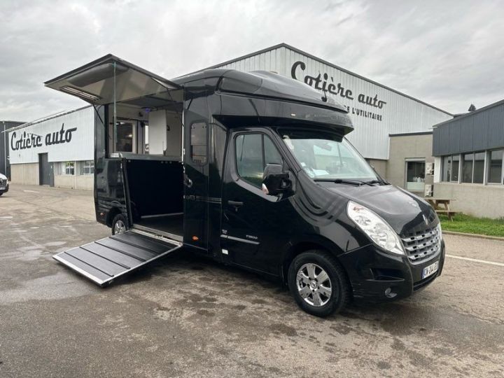 Commercial car Renault Master Horse van body 32990 ht van à chevaux 6 places Noir - 1