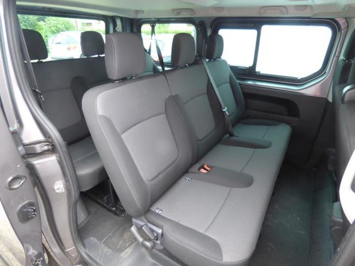 Commercial car Renault Trafic Mini-bus COMBI MINIBUS L1 dCi 145 CH Energy S&S Life GRIS - 11