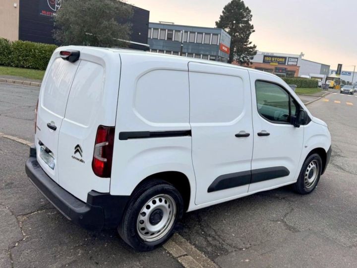 Commercial car Citroen Berlingo Other 1.5 BLUEHDI 130CV EAT8 BUSINESS 9992HT ENTRETIEN COMPLET A JOUR GARANTIE 12 MOIS BE Blanc Verni - 3