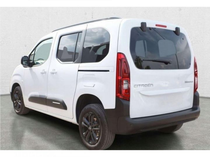 Commercial car Citroen Berlingo Other 1.5 BlueHDi S&S EAT8 - 130 III COMBI M MAX PHASE 3 Blanc - 2