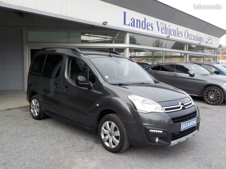 Commercial car Citroen Berlingo Other 1.6 BlueHDI 100 S&S SHINE;Caméra de recul,Attelage... Autre - 2