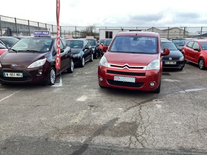 Commercial car Citroen Berlingo Other 1.6 HDI Multispace Rouge Métallisé - 2