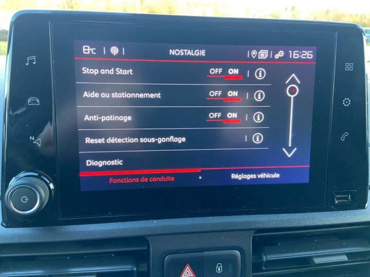 Commercial car Citroen Berlingo Other FOURGON 1.5 BLUEHDI 102 CV Pack Driver Connect M 950 Blanc - 19