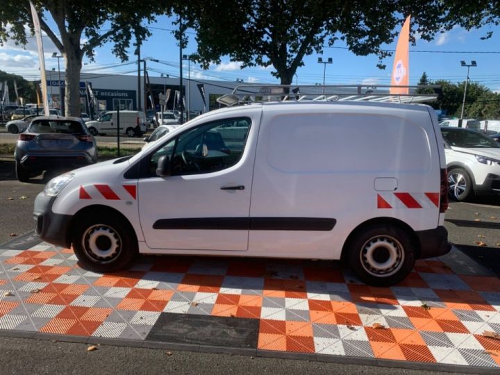 Commercial car Citroen Berlingo Other FOURGON BlueHDi 100 CLUB 3PL Bluetooth Pack Chantier Pte Lat. Radar Anti-Brouillards Blanc - 26