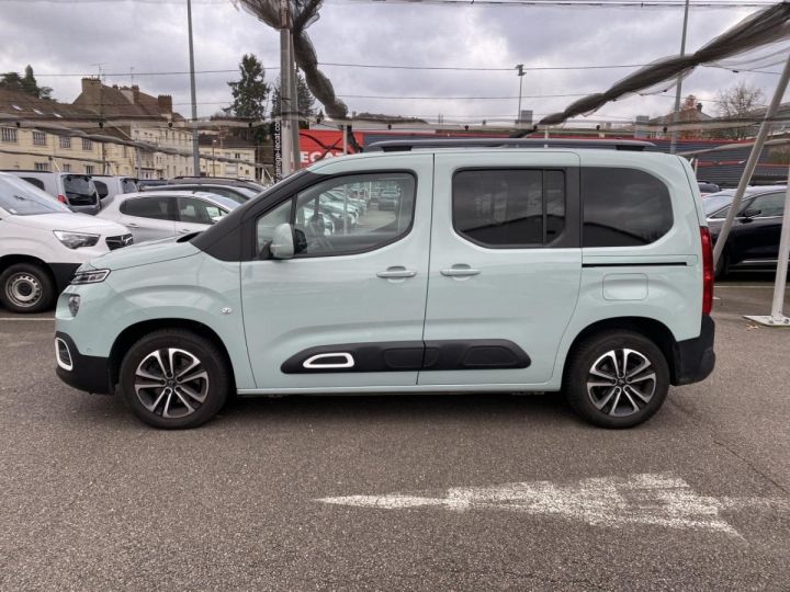 Commercial car Citroen Berlingo Other III 1.5 BlueHDi S&S 130 COMBI M Shine Vert - 2