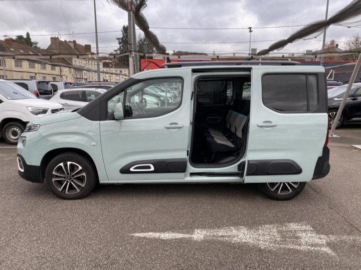 Commercial car Citroen Berlingo Other III 1.5 BlueHDi S&S 130 COMBI M Shine Vert - 3