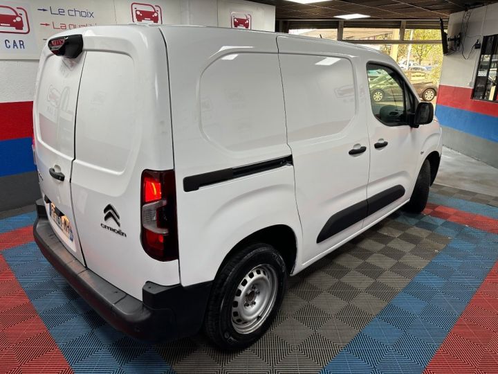 Commercial car Citroen Berlingo Other Taille M BlueHDi 100 SS BVM Shine Blanc - 11