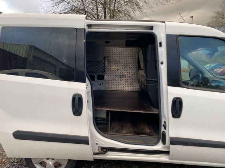 Commercial car Fiat Doblo Other 1.3 MULTIJET CLIM- CAMERA- BONNE ETAT- 2PLACES Blanc Métallisé - 12