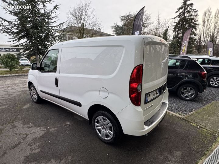 Commercial car Fiat Doblo Other 1,6L 105 Ch 3 Places Blanc - 2