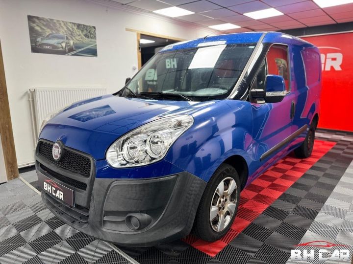 Commercial car Fiat Doblo Other Cargo FT 1.6 Multijet 90 Boîte Automatique Pack Professionnel Clim Attelage 130.000km Bleu - 1