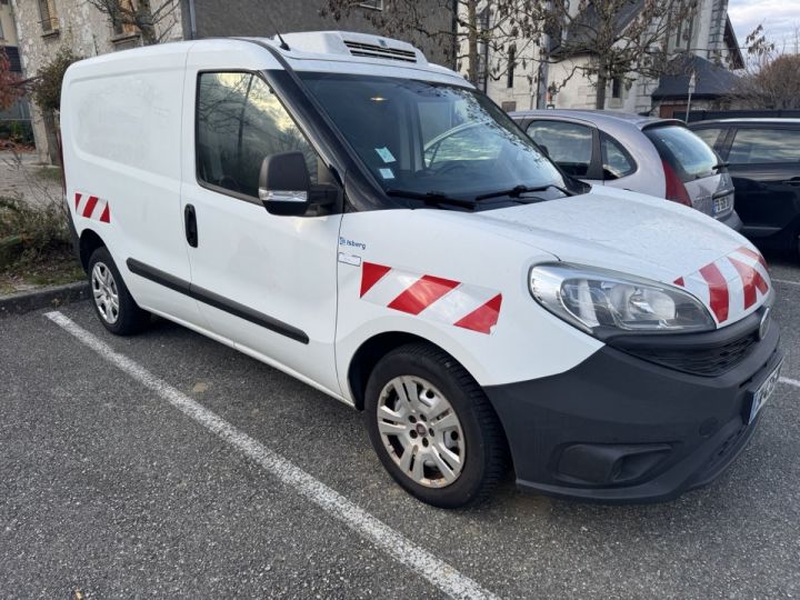 Commercial car Fiat Doblo Other DOBLO CARGO FRIGORIFIQUE TVA 29790 Kilomètres 2017 1ERE MAIN DIESEL 80 MULTIJET CHAÎNE DISTRIBUTION  - 1