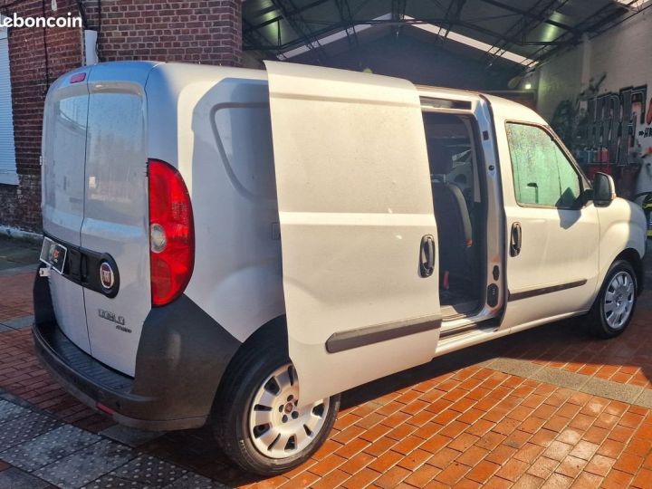 Commercial car Fiat Doblo Other MAXI 1.3 Multijet 90ch Gris - 5