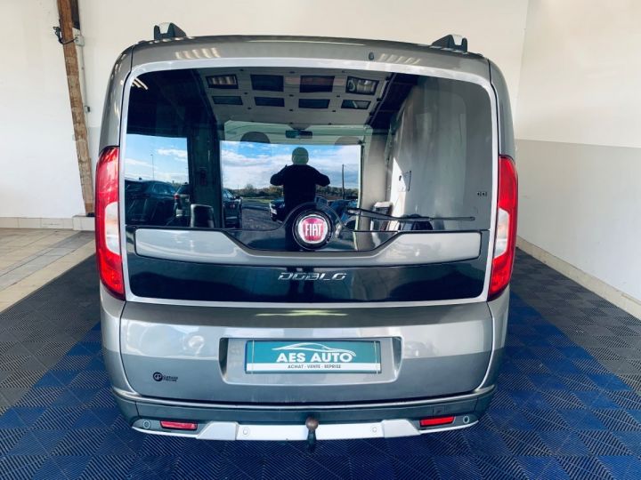 Commercial car Fiat Doblo Other MY17 1.6 Multijet 120 ch S/S Trekking Gris - 4