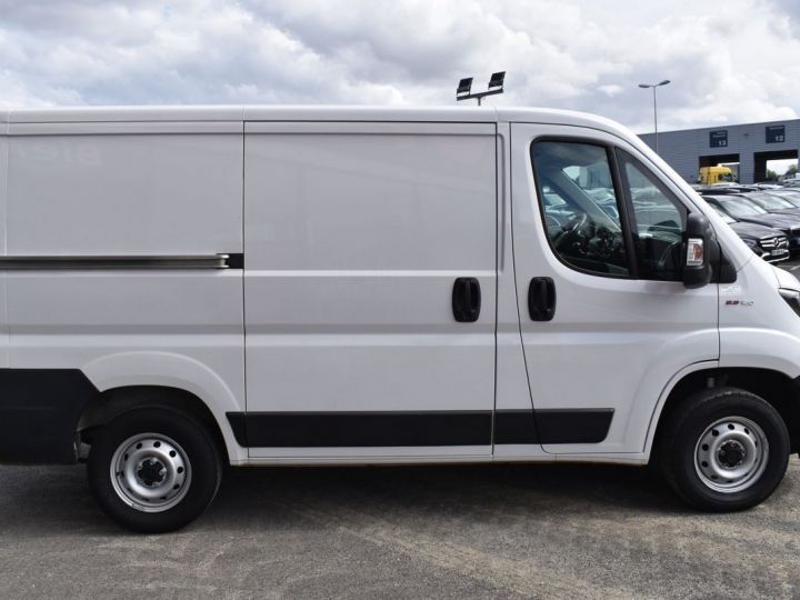 Commercial car Fiat Ducato Other FG 3.0 CH1 2.3 MULTIJET 120CH BUSINESS Blanc - 4