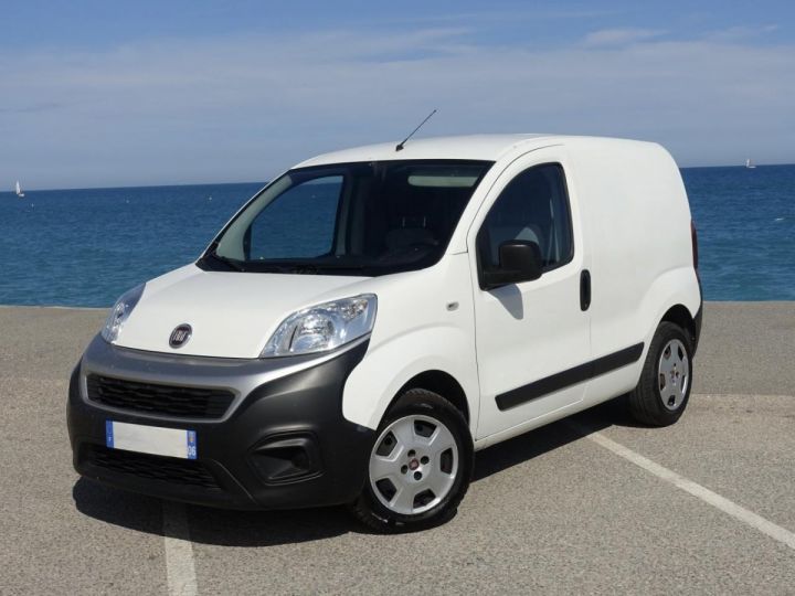 Commercial car Fiat Fiorino Other 1.3 Multijet 16V - 80 FOURGON Pack MP3 Clim PHASE 2 Blanc - 1