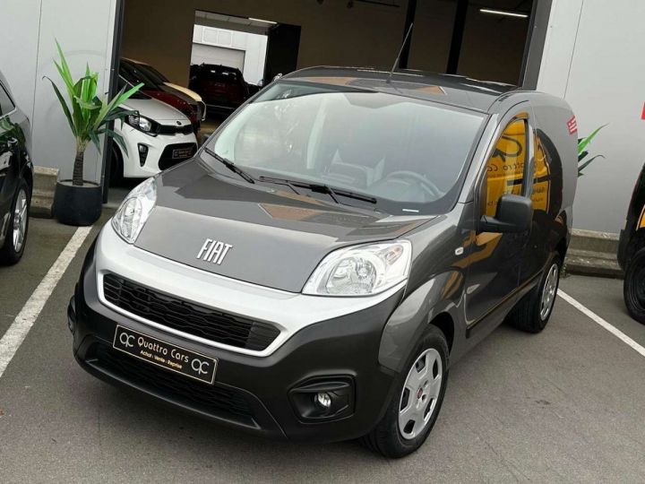 Commercial car Fiat Fiorino Other Gris Métallisé - 26