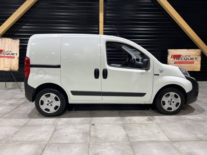 Commercial car Fiat Fiorino Other TOLE 1.3 16V MULTIJET 95 PRO LOUNGE Blanc - 38